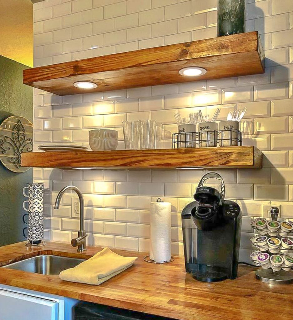 Toronto custom built in carpentry floating shelves